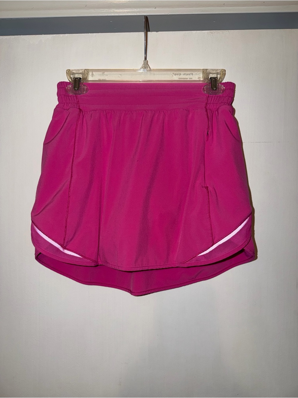 Lululemon Women's Active Skort in Bright Magenta